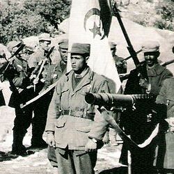 Soldats de la guerre dAlgérie en 1958